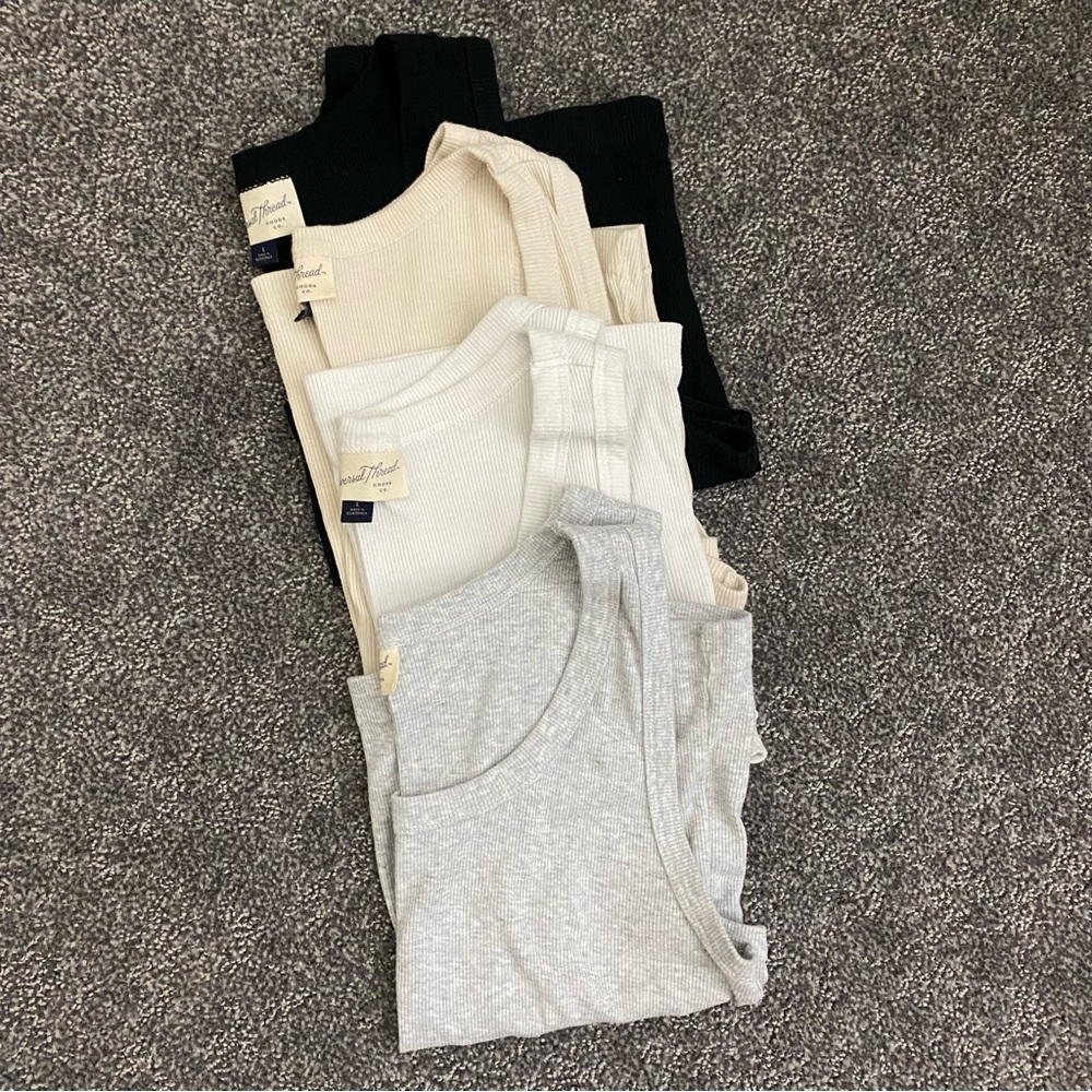 Universal Thread Women's Tank Tops